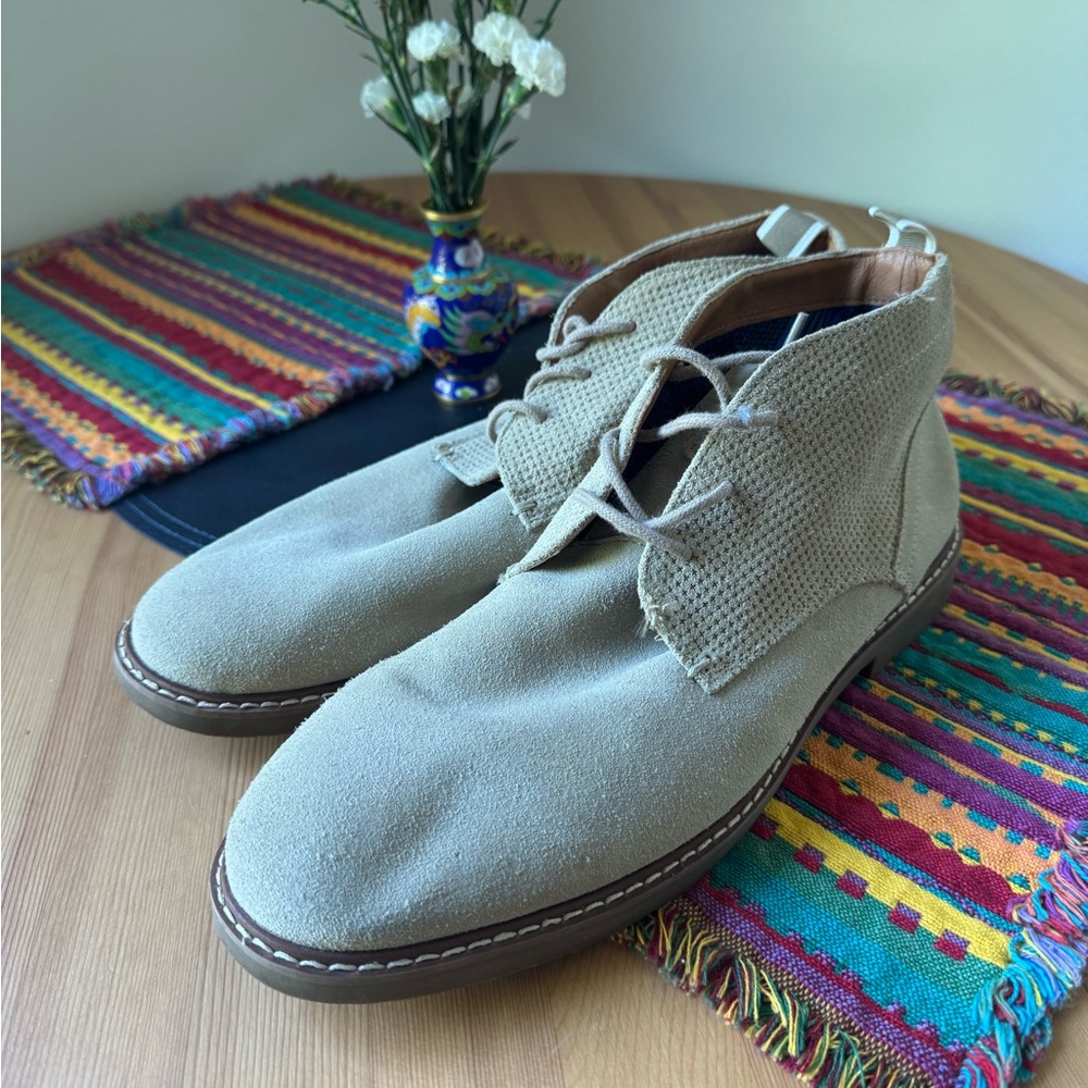 Men's Tan Suede Desert Boots
